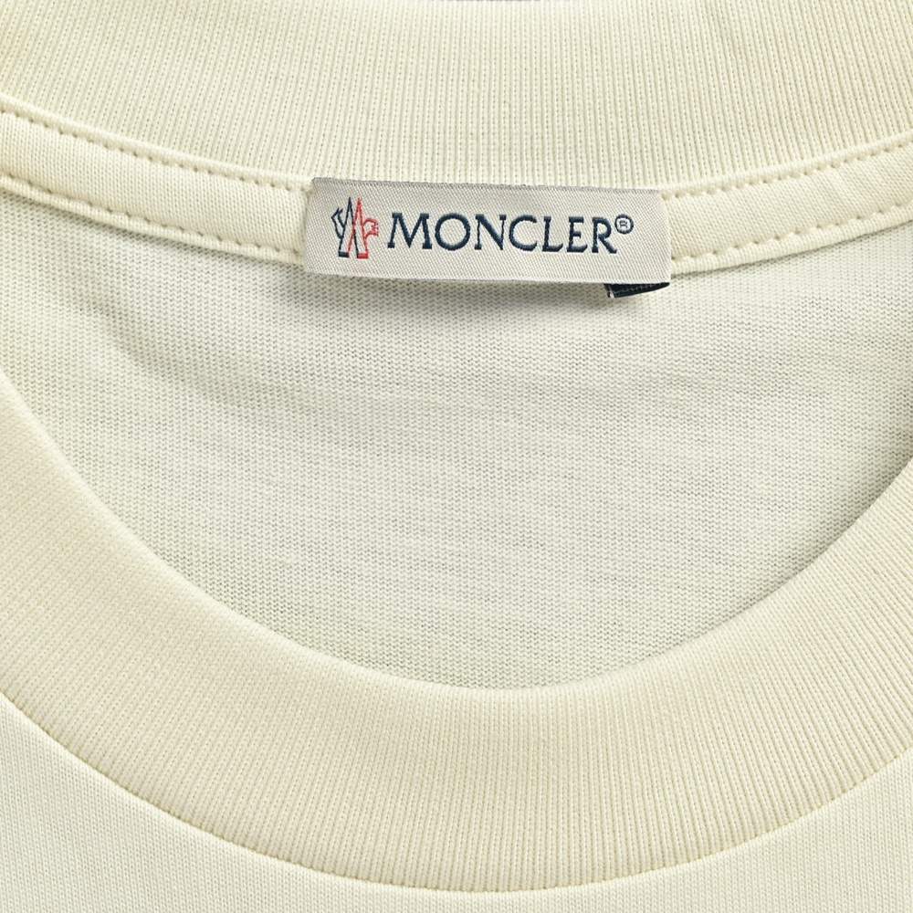 Moncler T-shirts-1051