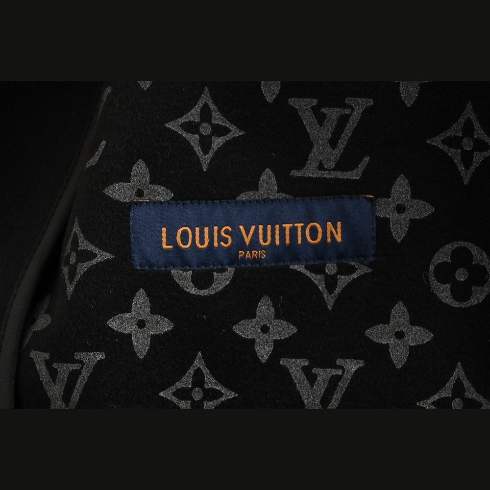 LV Jacket-300