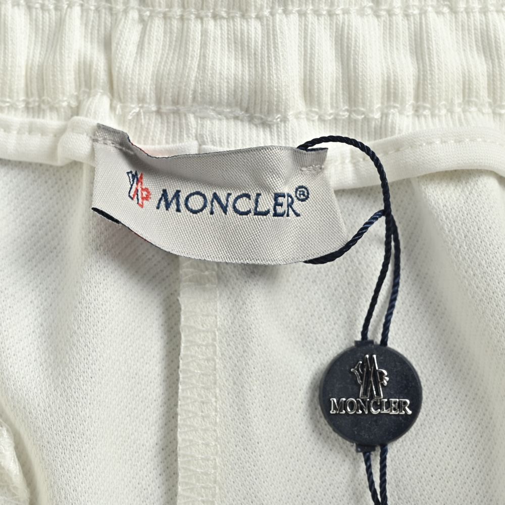 Moncler Shorts-084