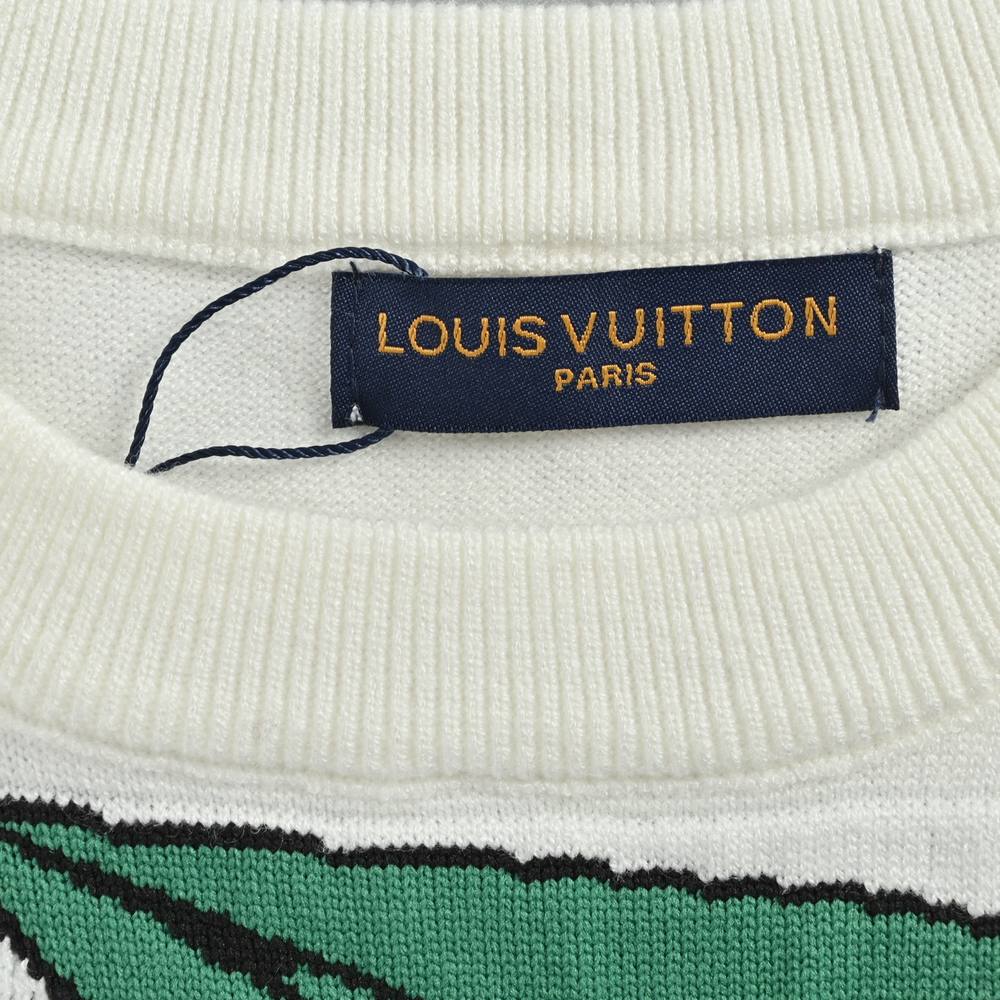 LV Sweater-461