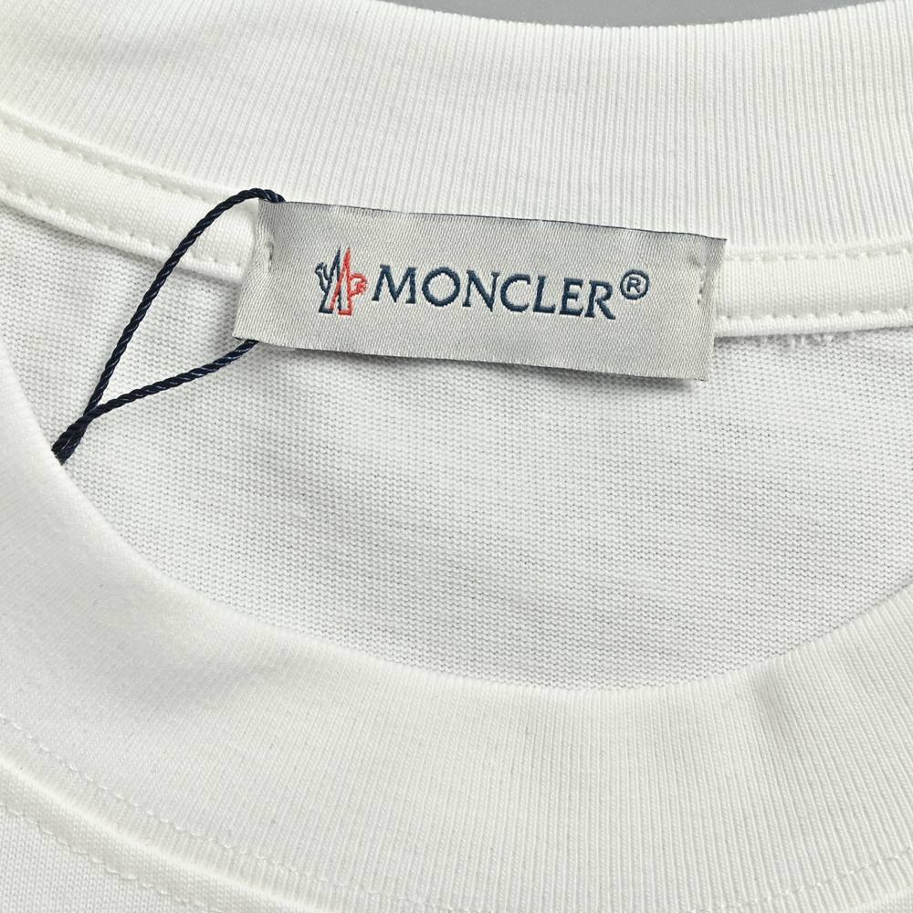 Moncler T-shirts-1173