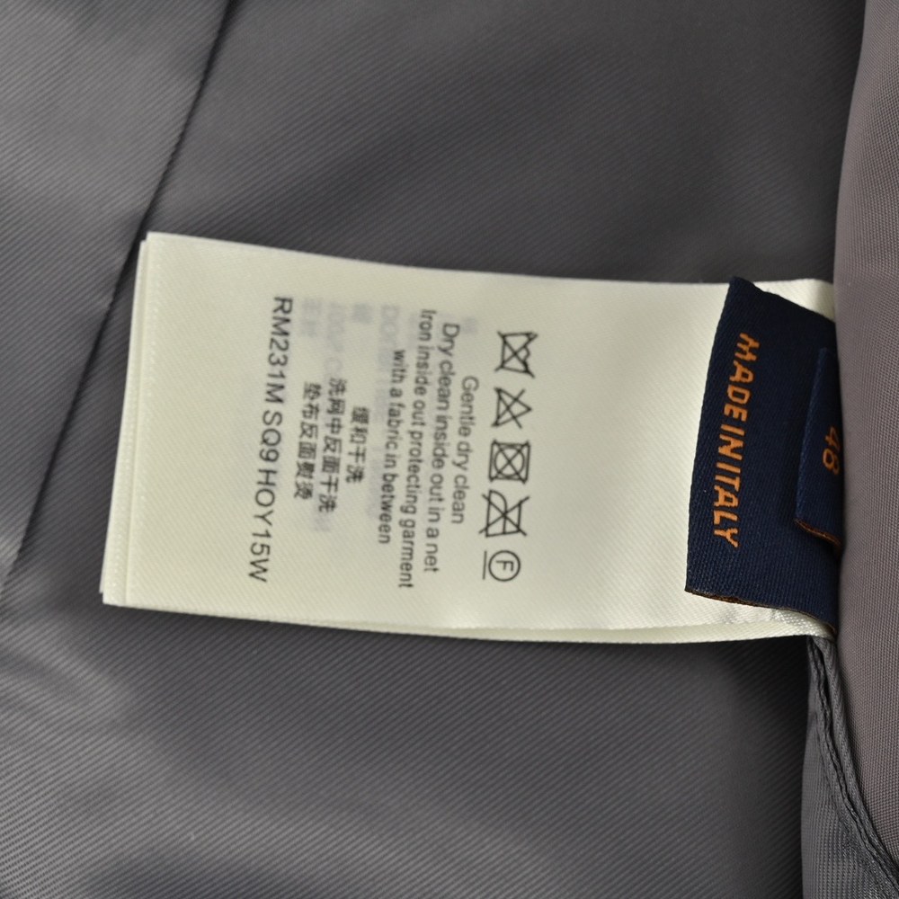 LV Jacket-324