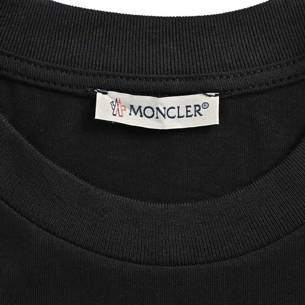 Moncler T-shirts-1090