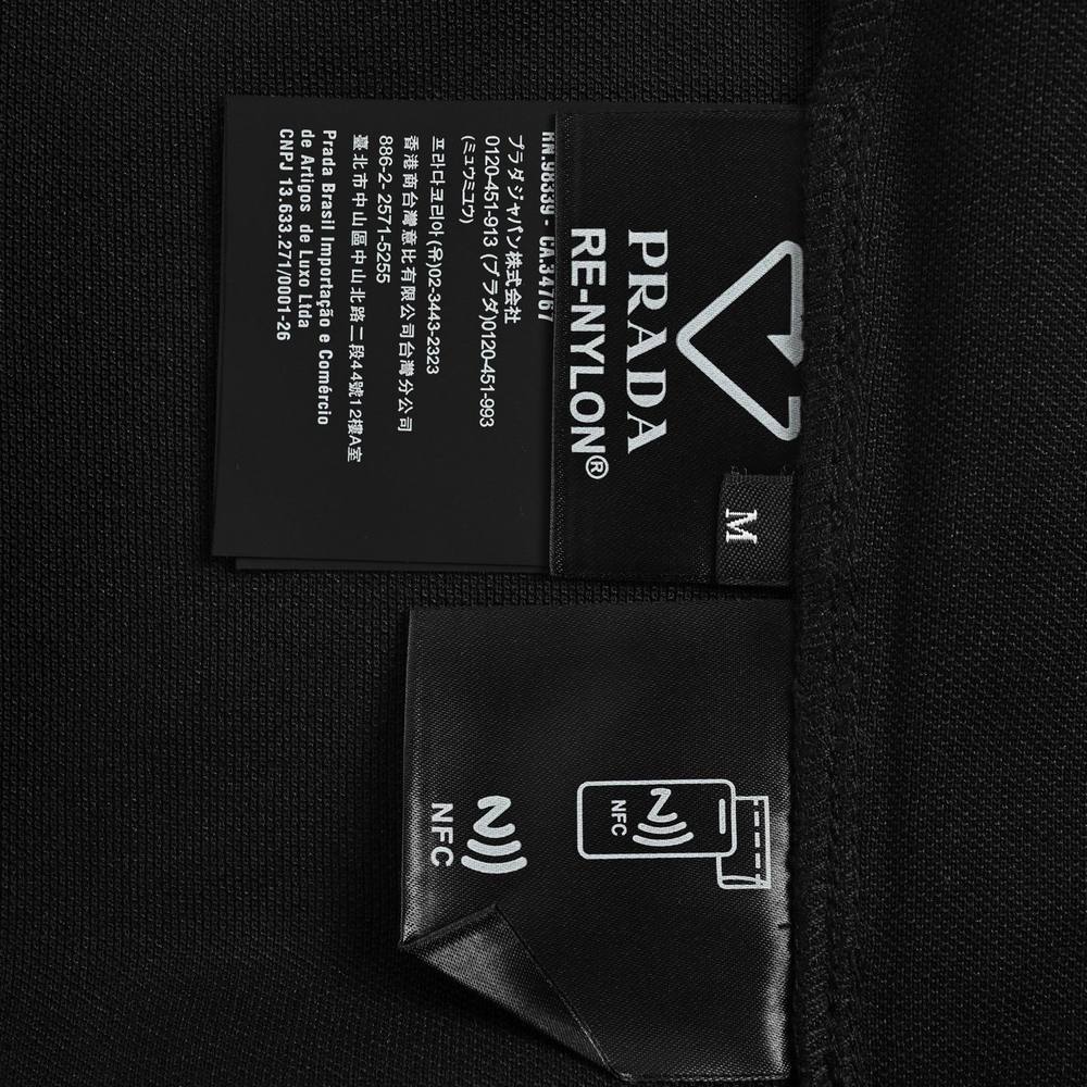 Prada Polo-006