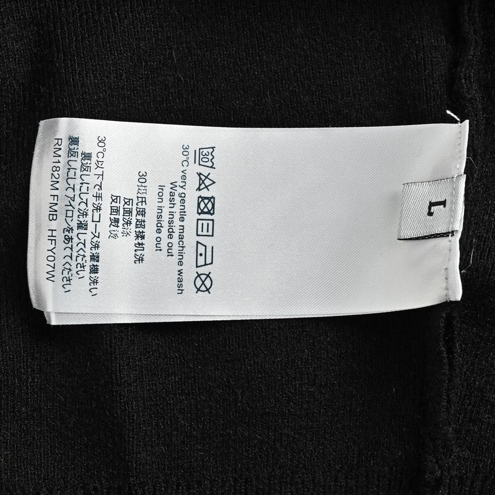 LV Sweater-463