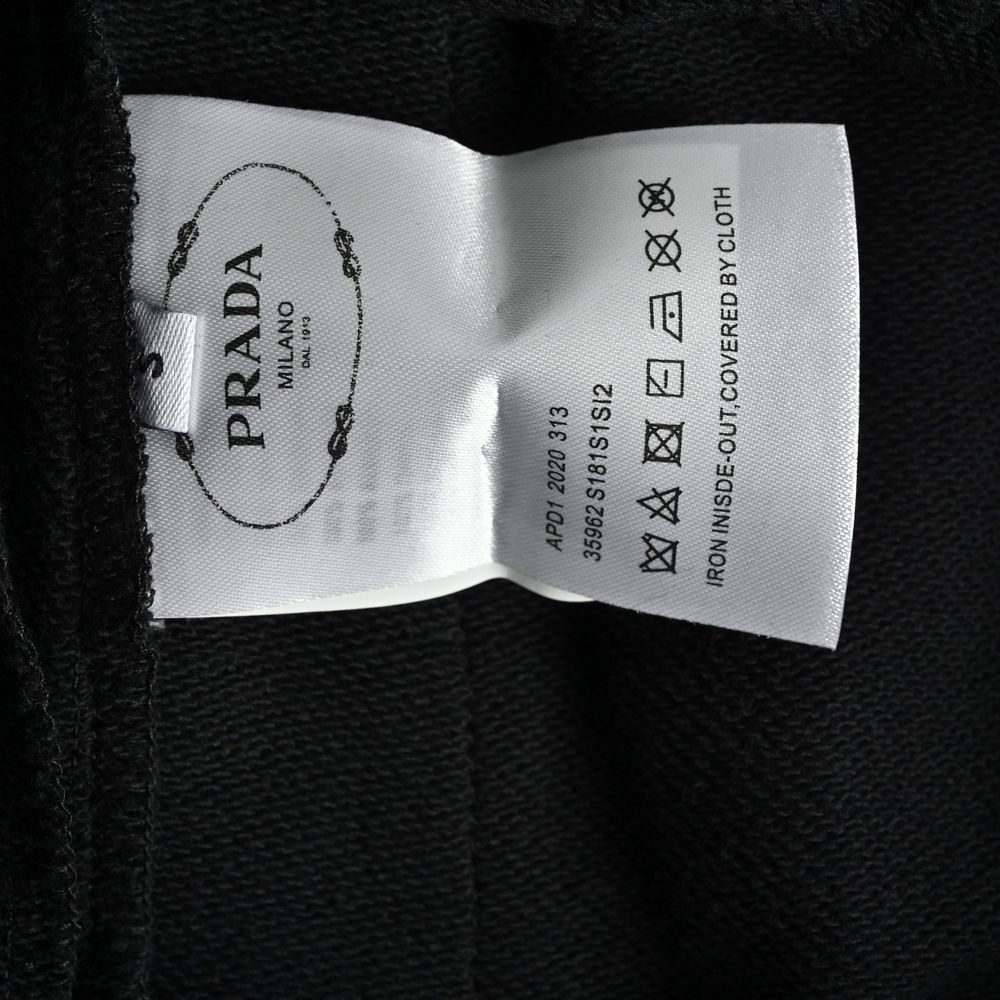 Prada Shorts-047