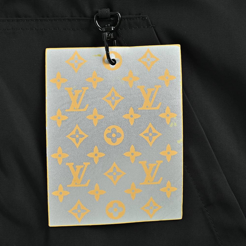 LV Jacket-257