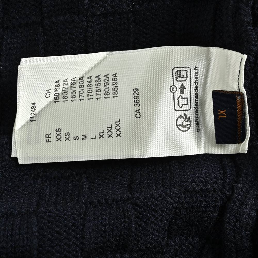 LV Sweater-492
