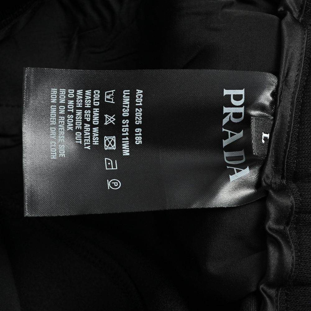 Prada Shorts-042