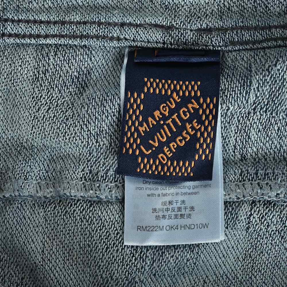 LV Jacket-211