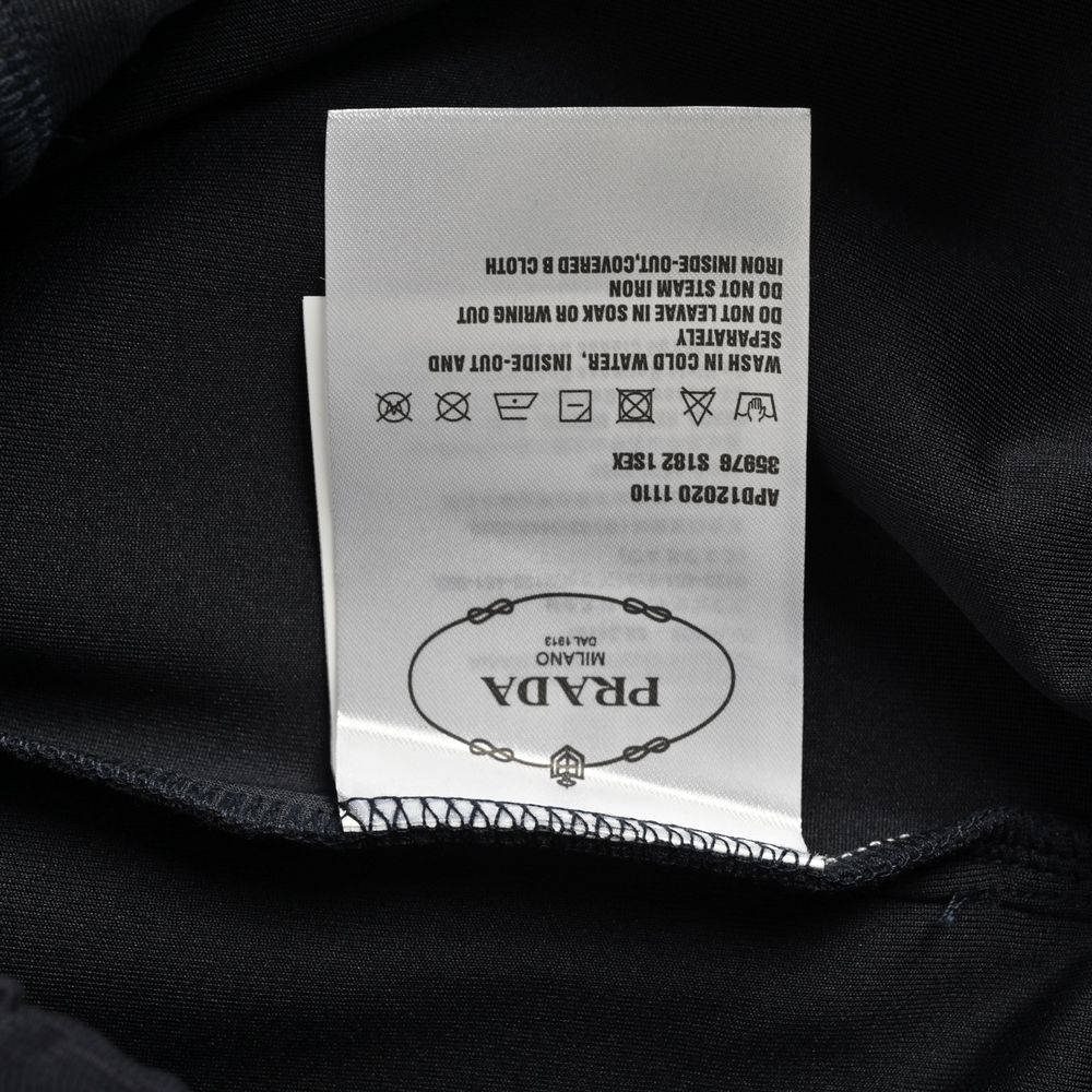 Prada Shorts-036