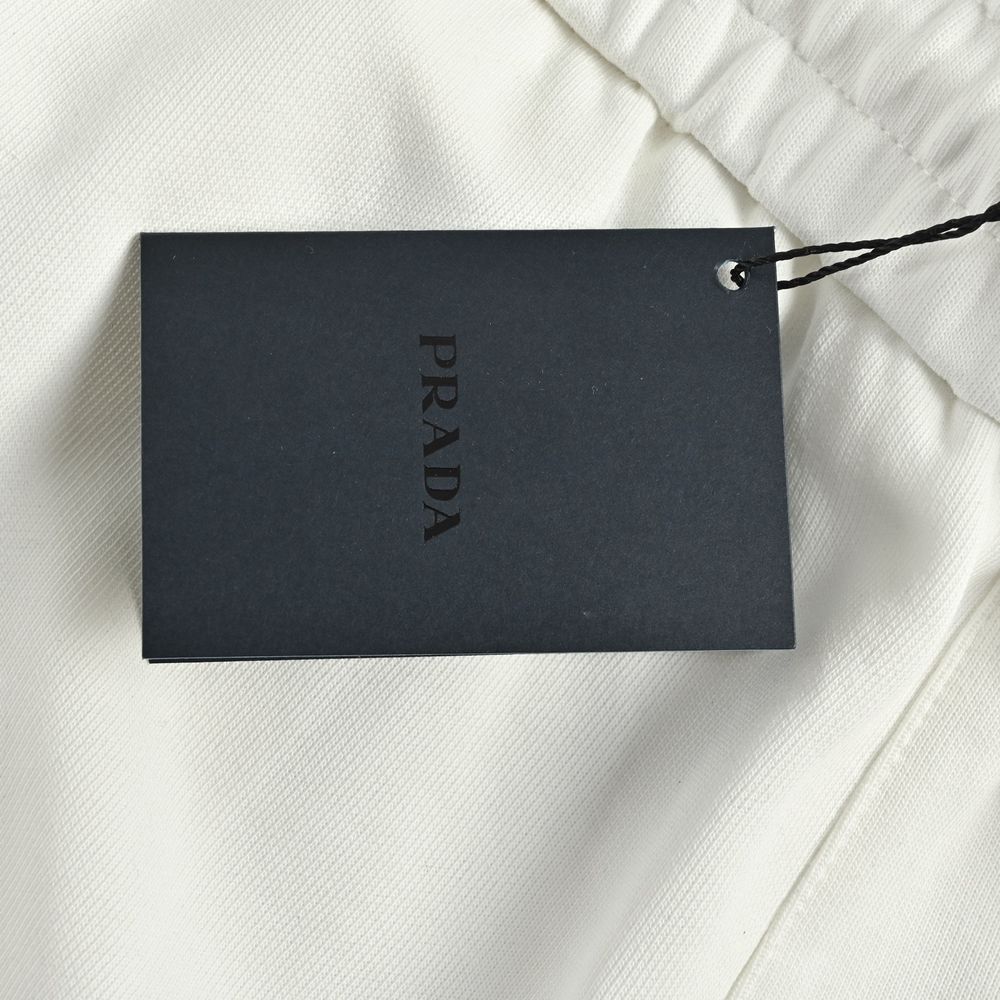 Prada Shorts-050