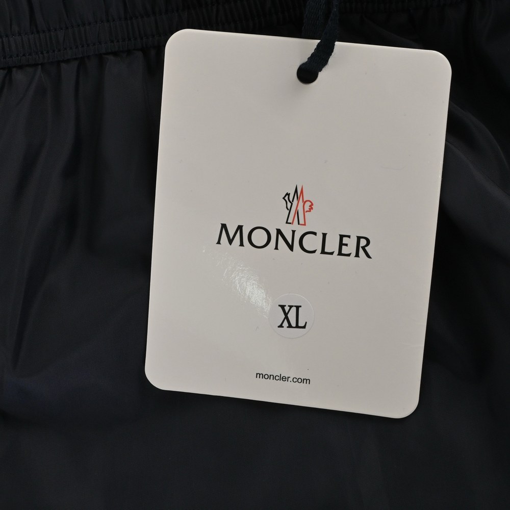 Moncler Shorts-077
