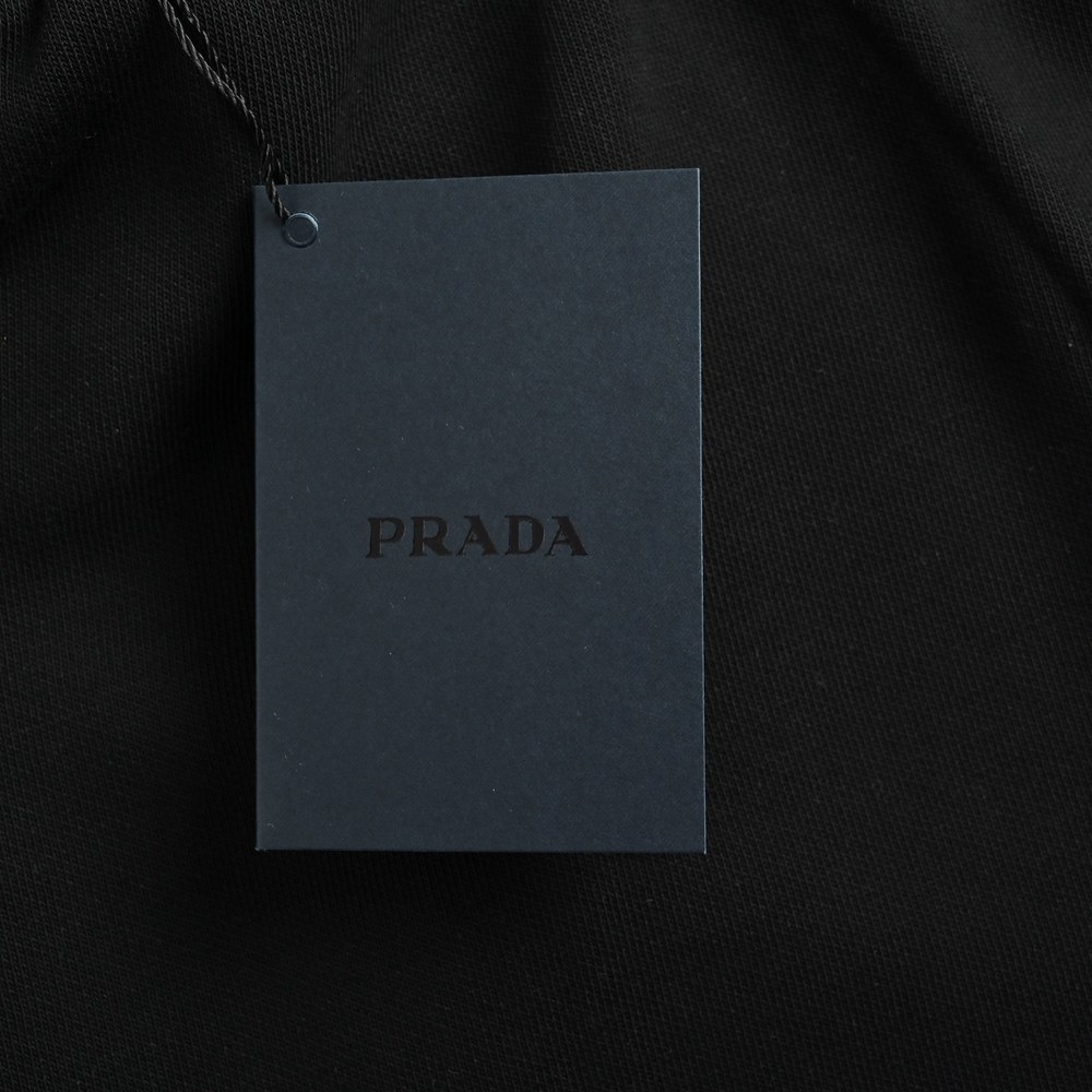Prada Shorts-049