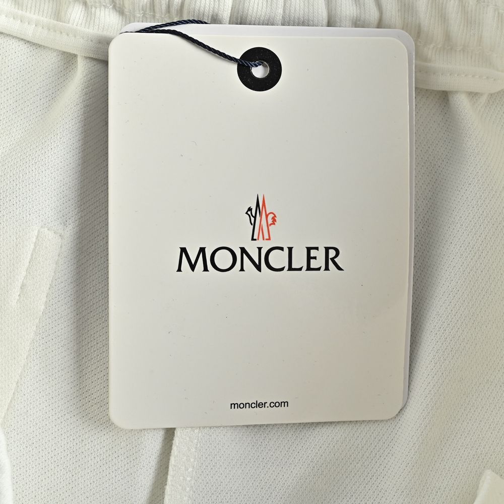 Moncler Shorts-095