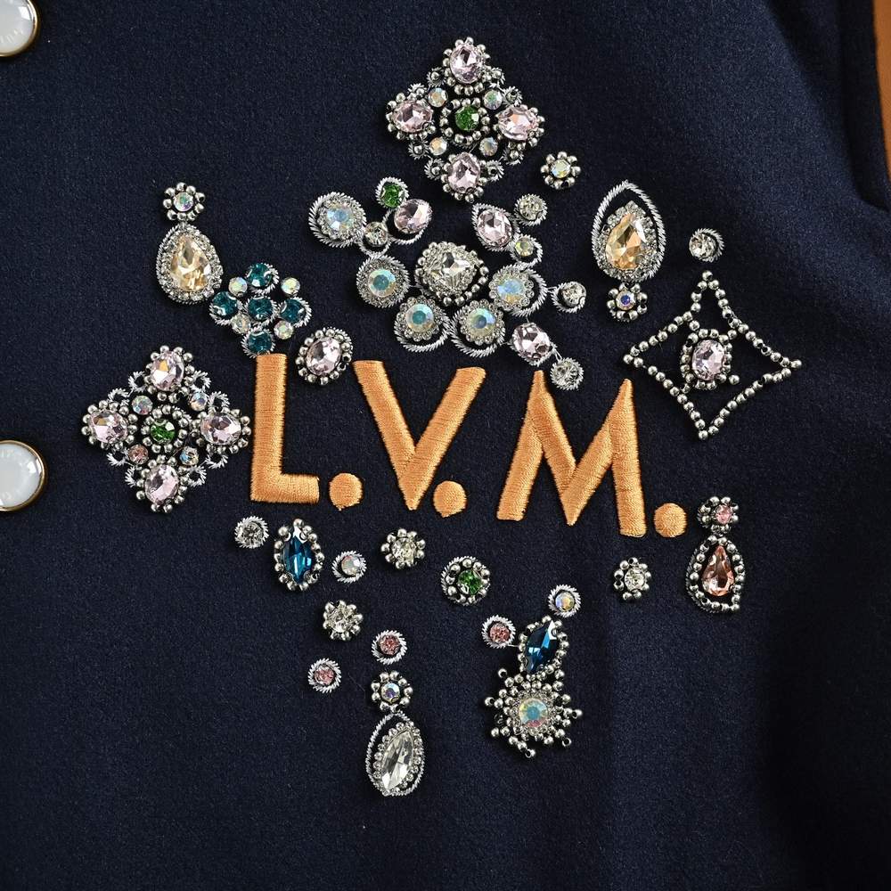 LV Jacket-330
