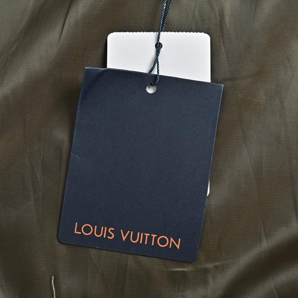 LV Jacket-311