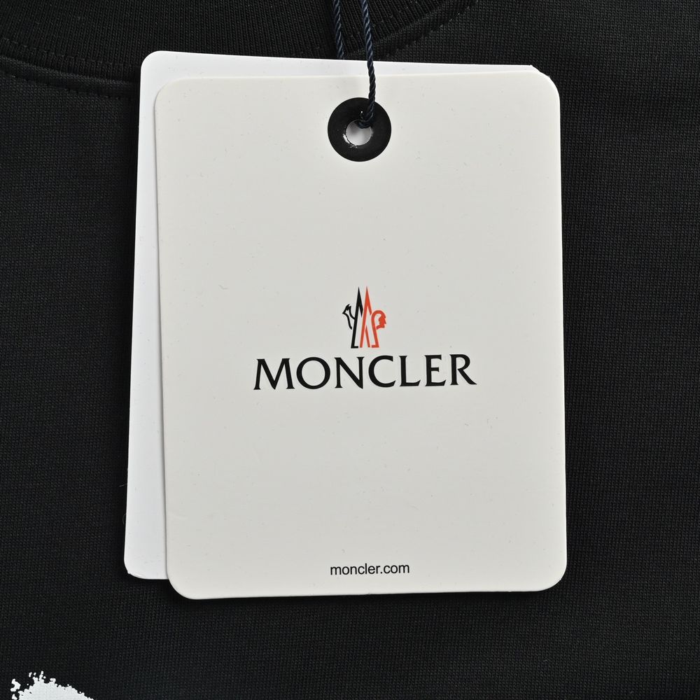 Moncler T-shirts-1130