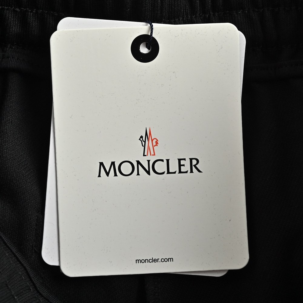 Moncler Shorts-094