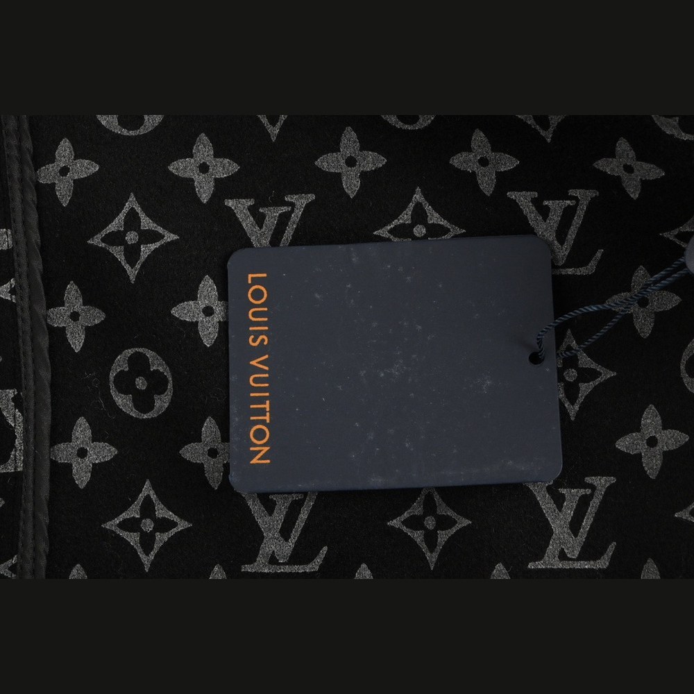 LV Jacket-300