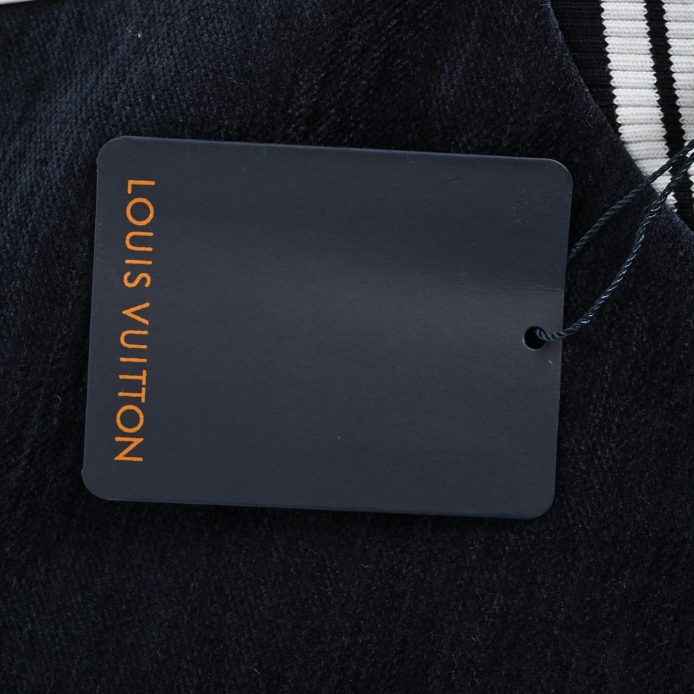 LV Jacket-317