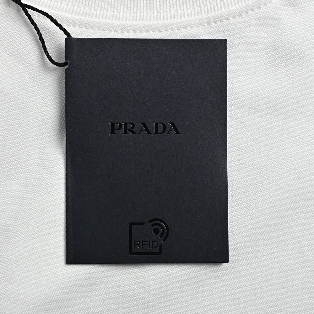 Prada T-shirts-639
