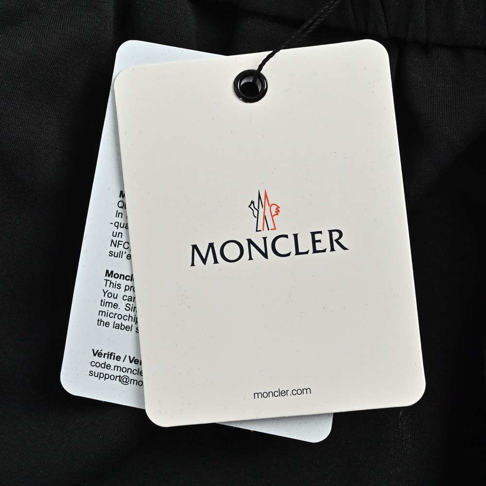Moncler Shorts-091