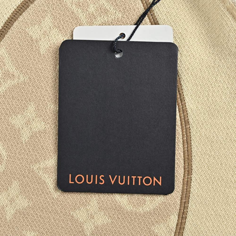 LV T-shirts-2928