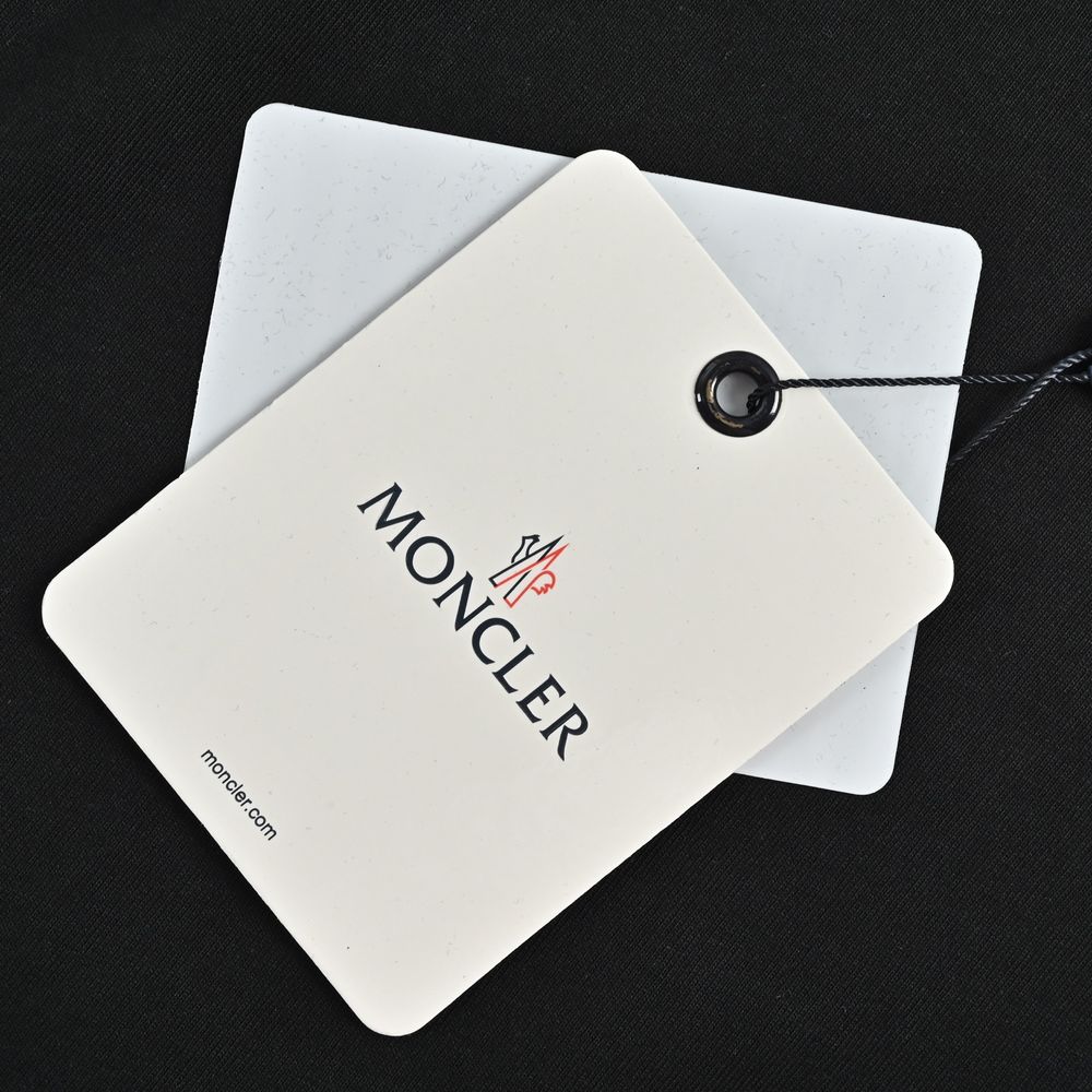 Moncler T-shirts-1052