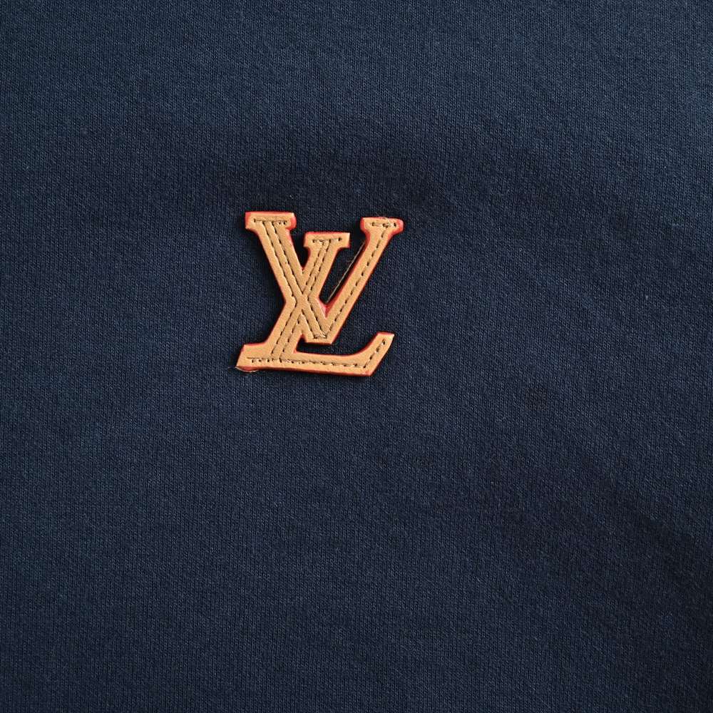 LV Hoody-120