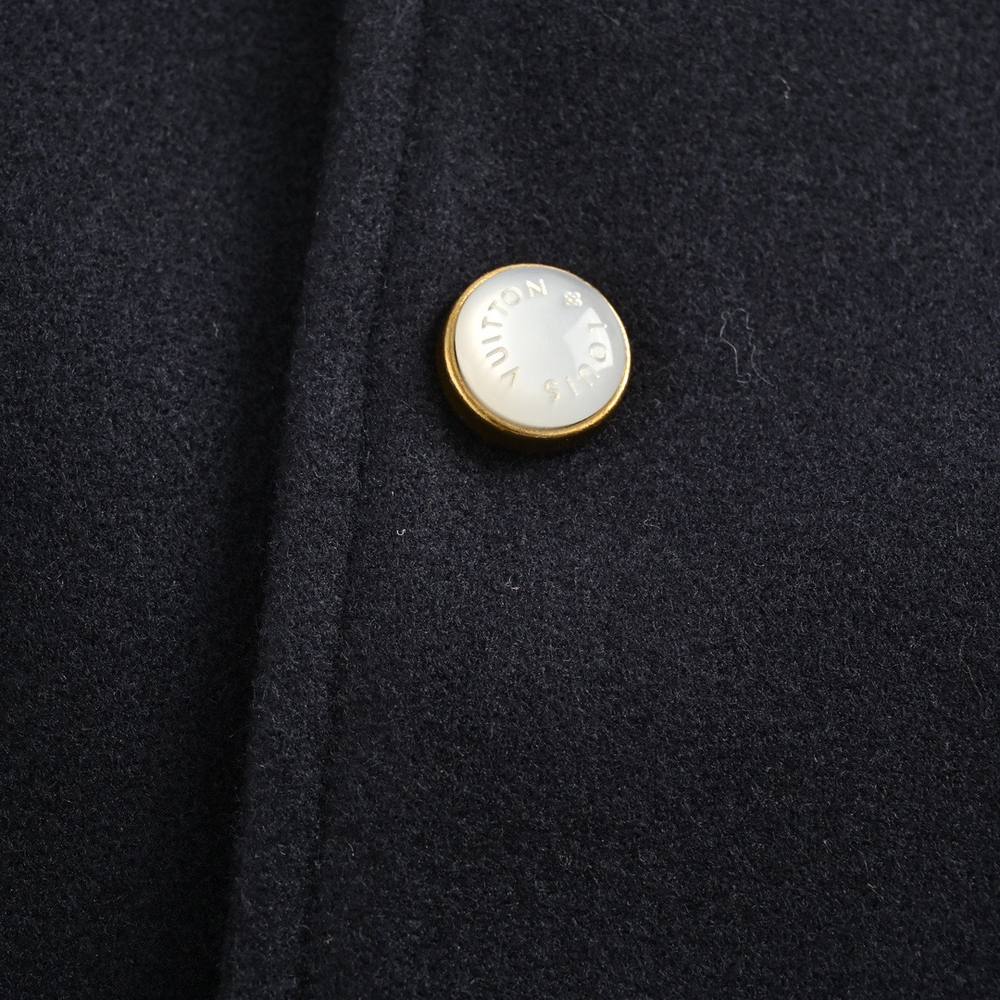 LV Jacket-281