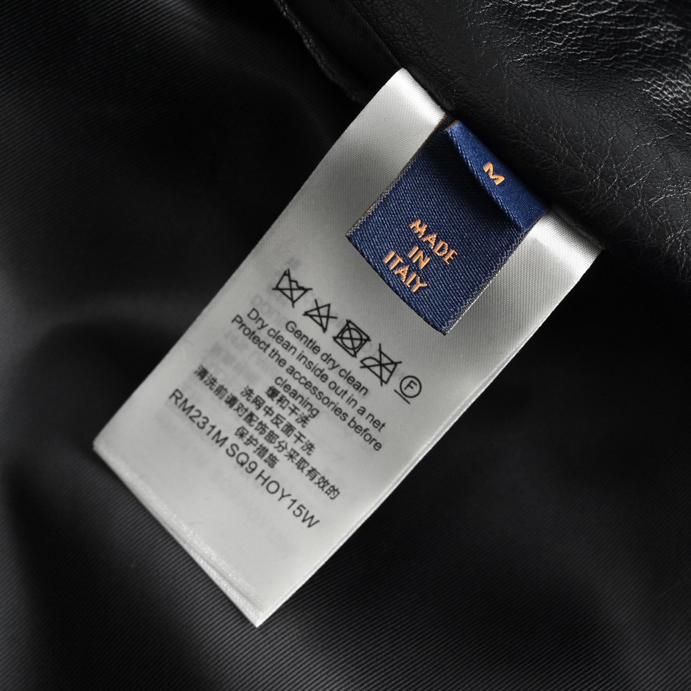 LV Jacket-288