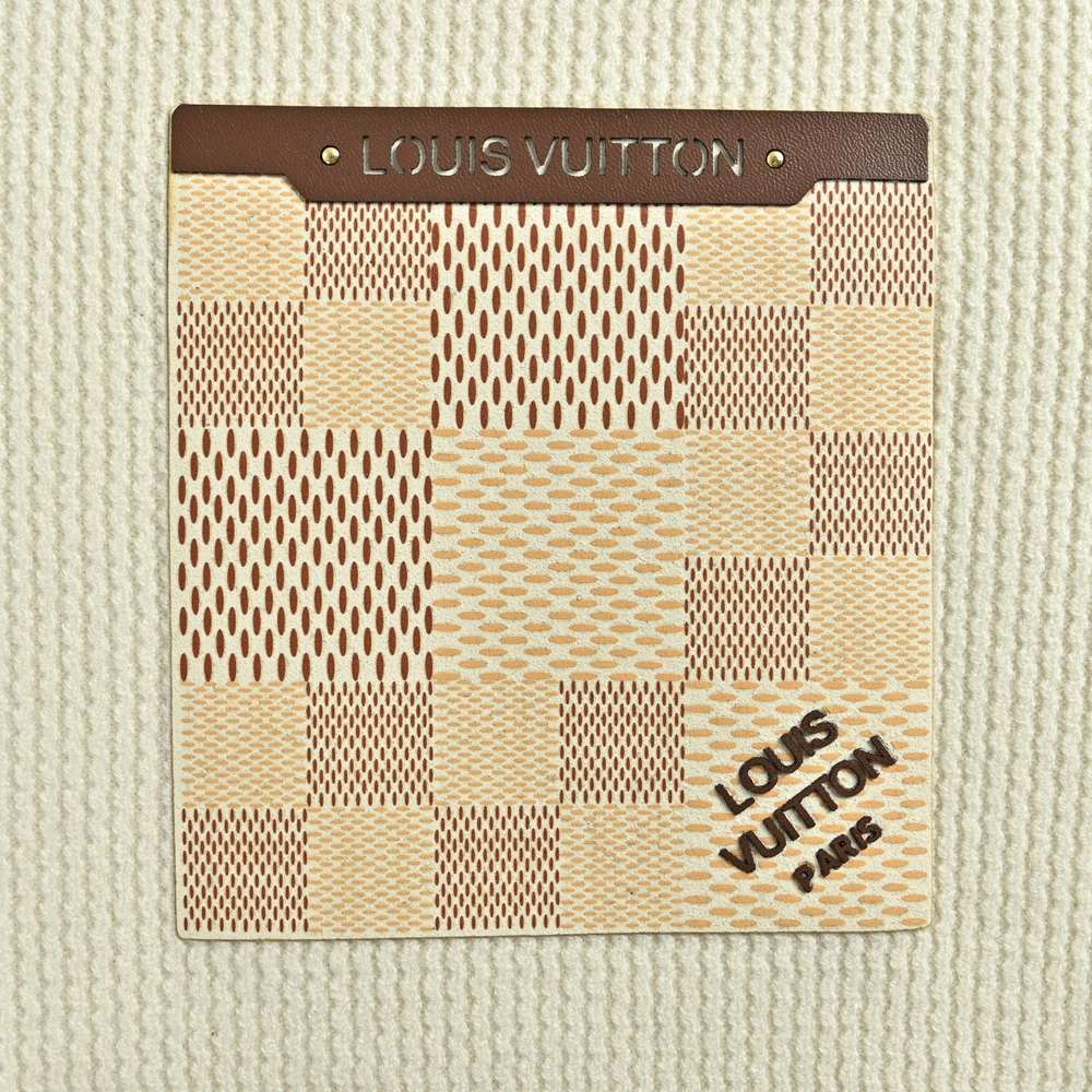 LV Sweater-468