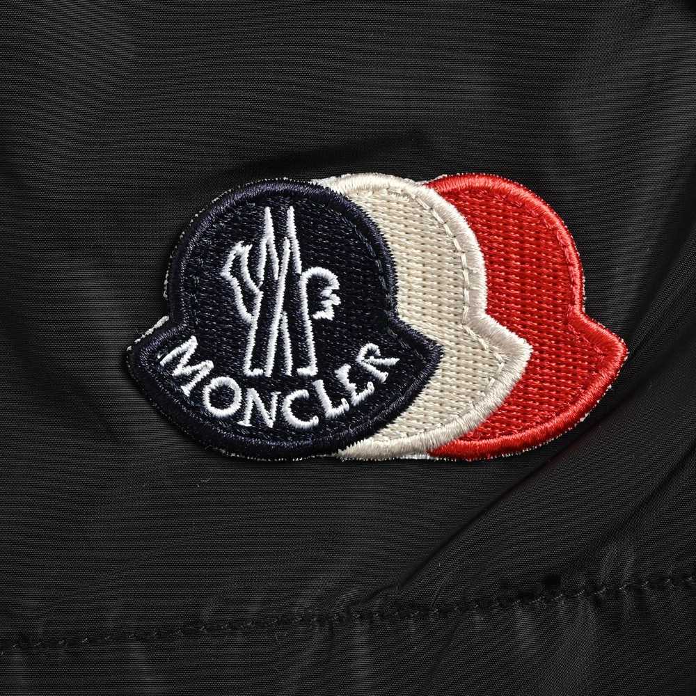Moncler Shorts-089