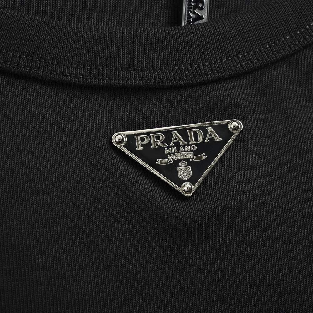 Prada Vest-007