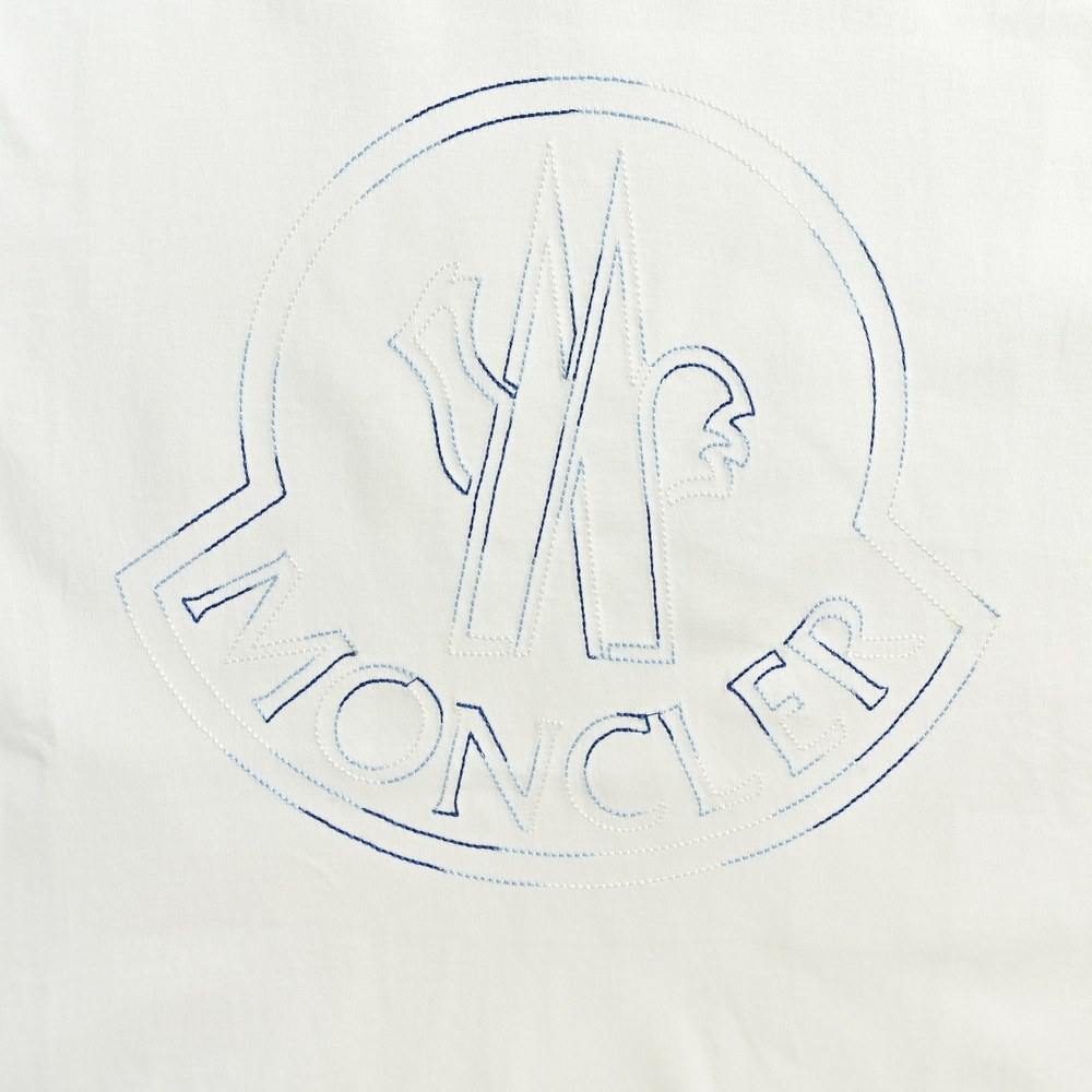 Moncler T-shirts-1110