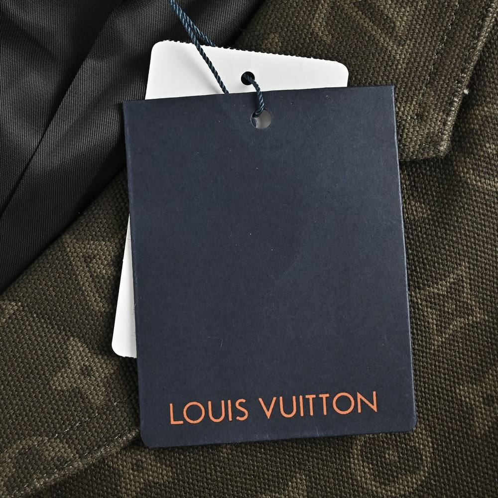 LV Jacket-282