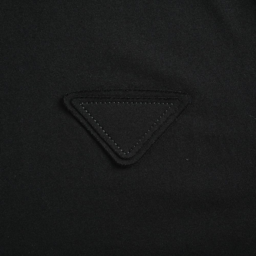 Prada Polo-003