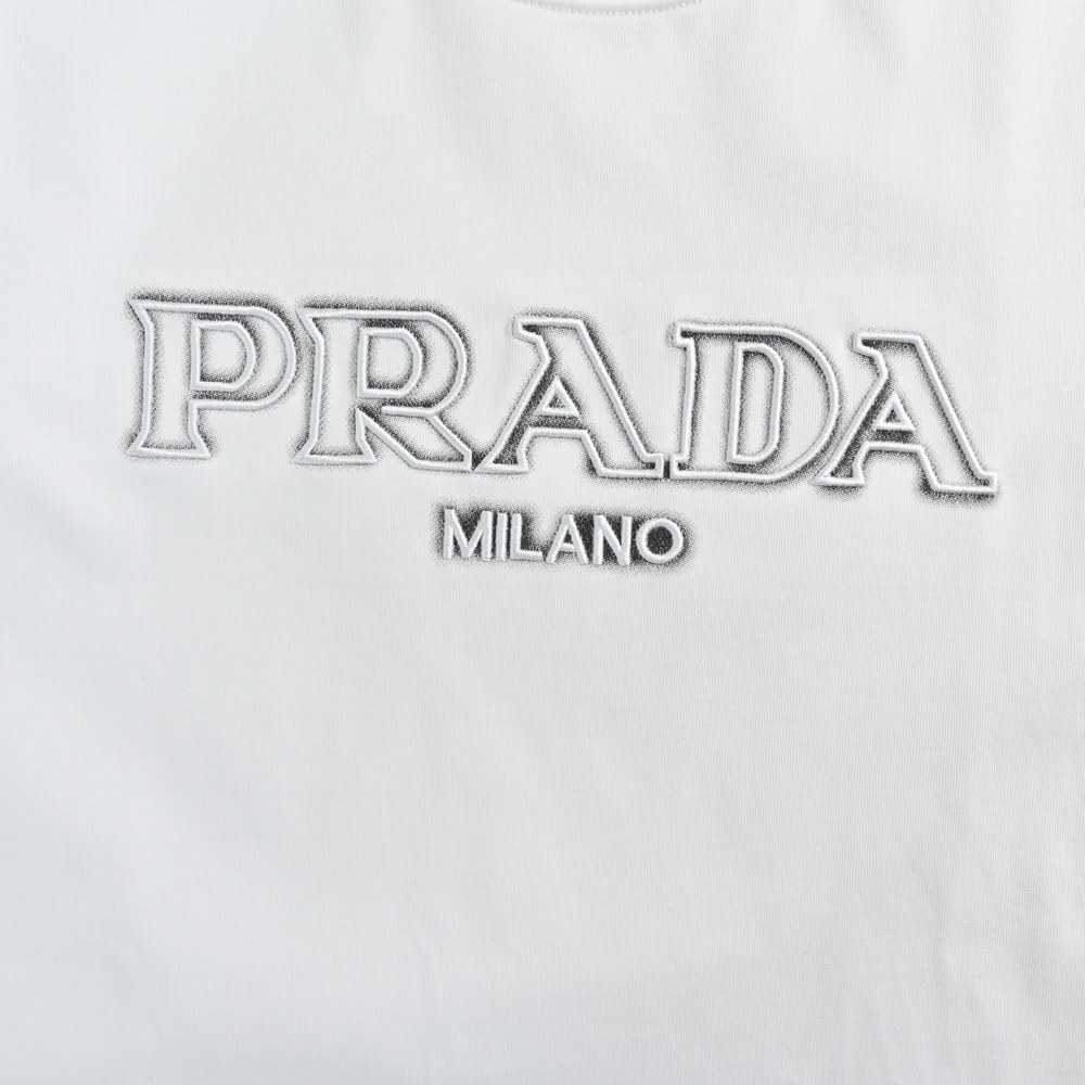 Prada T-shirts-550