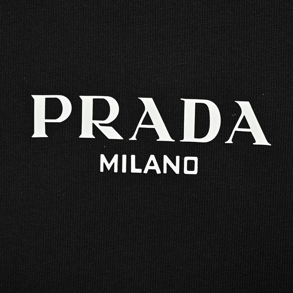 Prada T-shirts-630