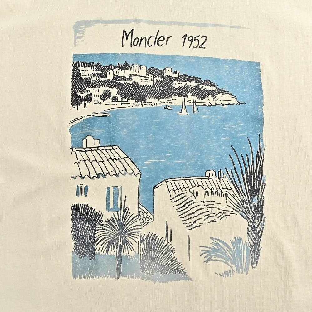Moncler T-shirts-1121