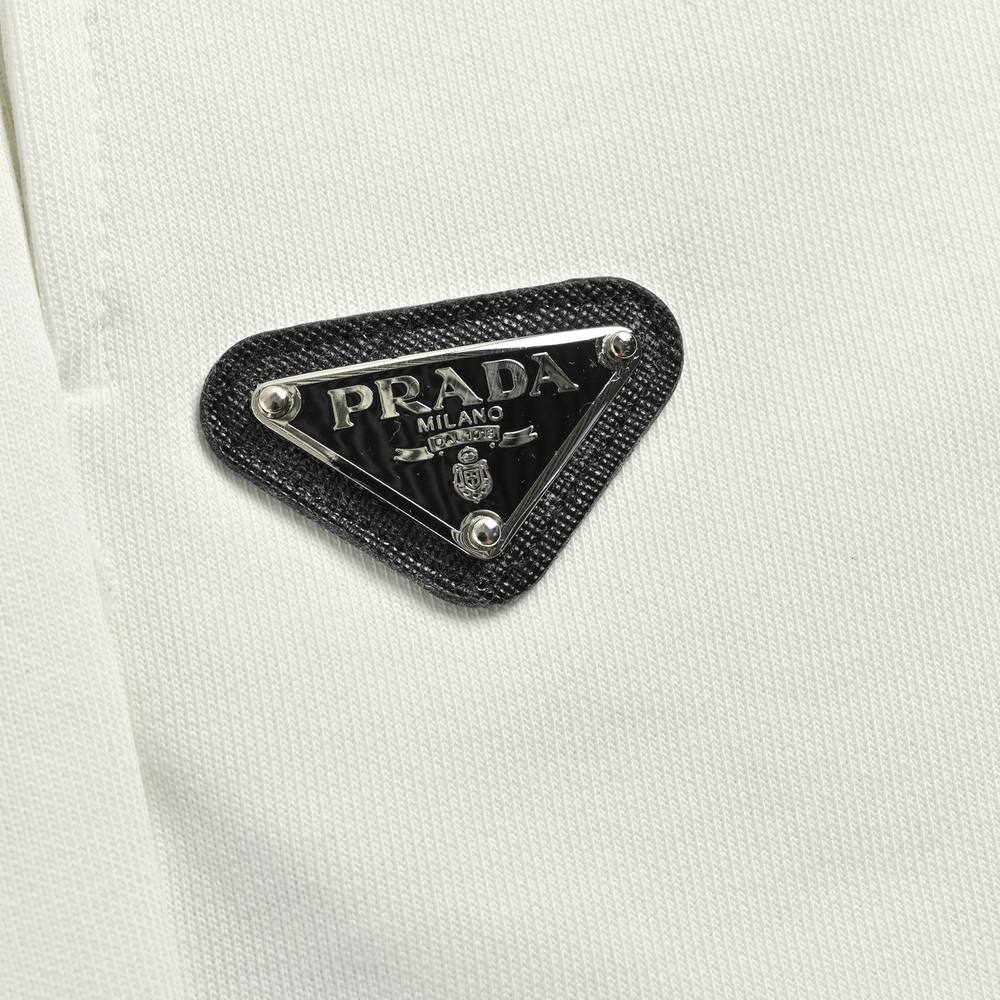 Prada Shorts-050