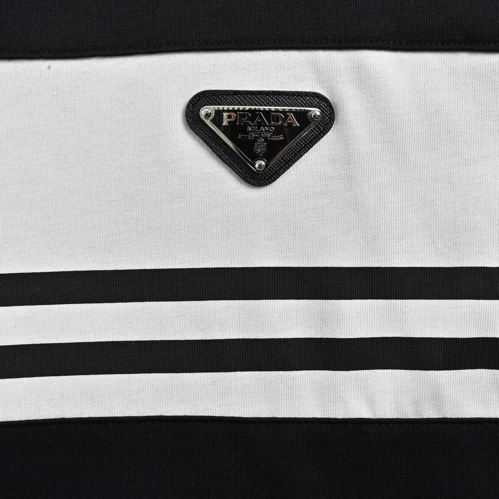 Prada T-shirts-572