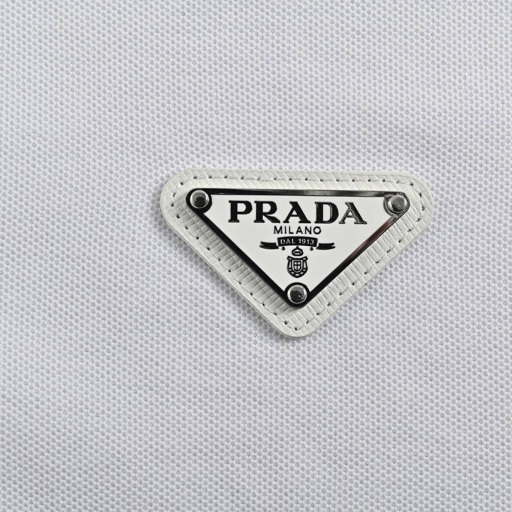 Prada Polo-007