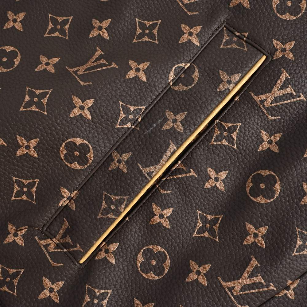 LV Jacket-333