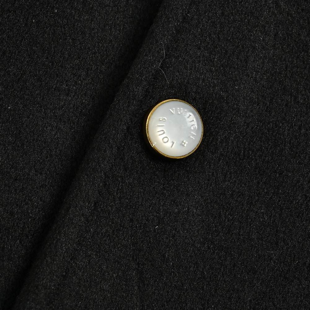LV Jacket-305