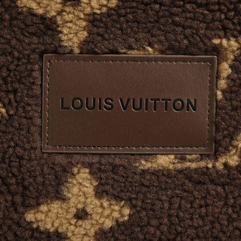 LV Jacket-279