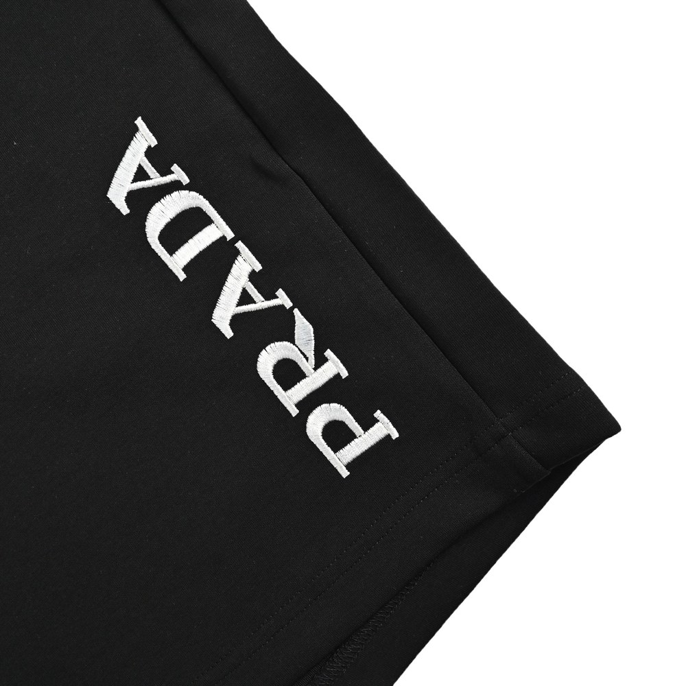 Prada Shorts-052