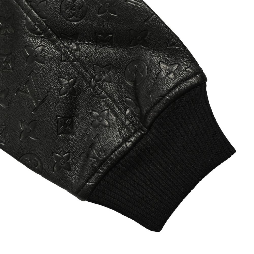 LV Jacket-324