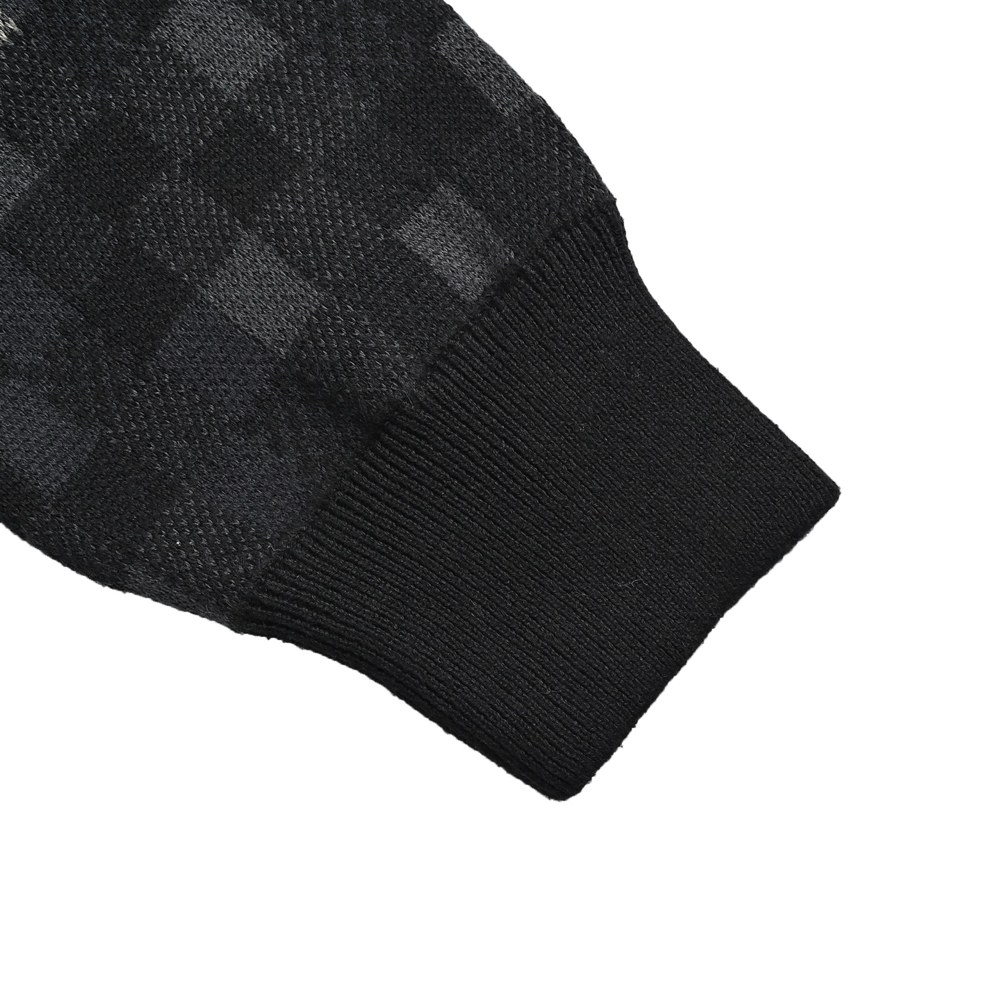 LV Sweater-478